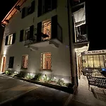 Al Molo 5 - Front Mini-hôtel 3*