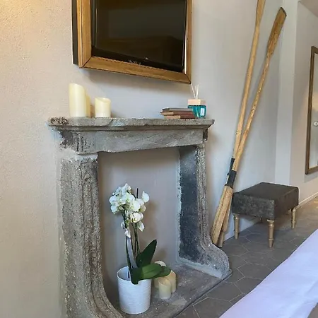 Al Molo 5 - Front 3* Oliveto Lario