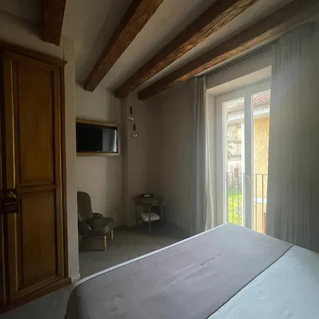 Al Molo 5 - Front *