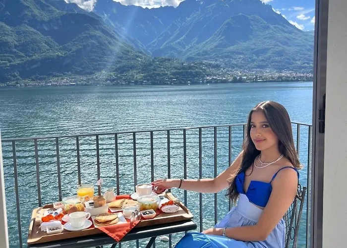 Al Molo 5 - Front Oliveto Lario